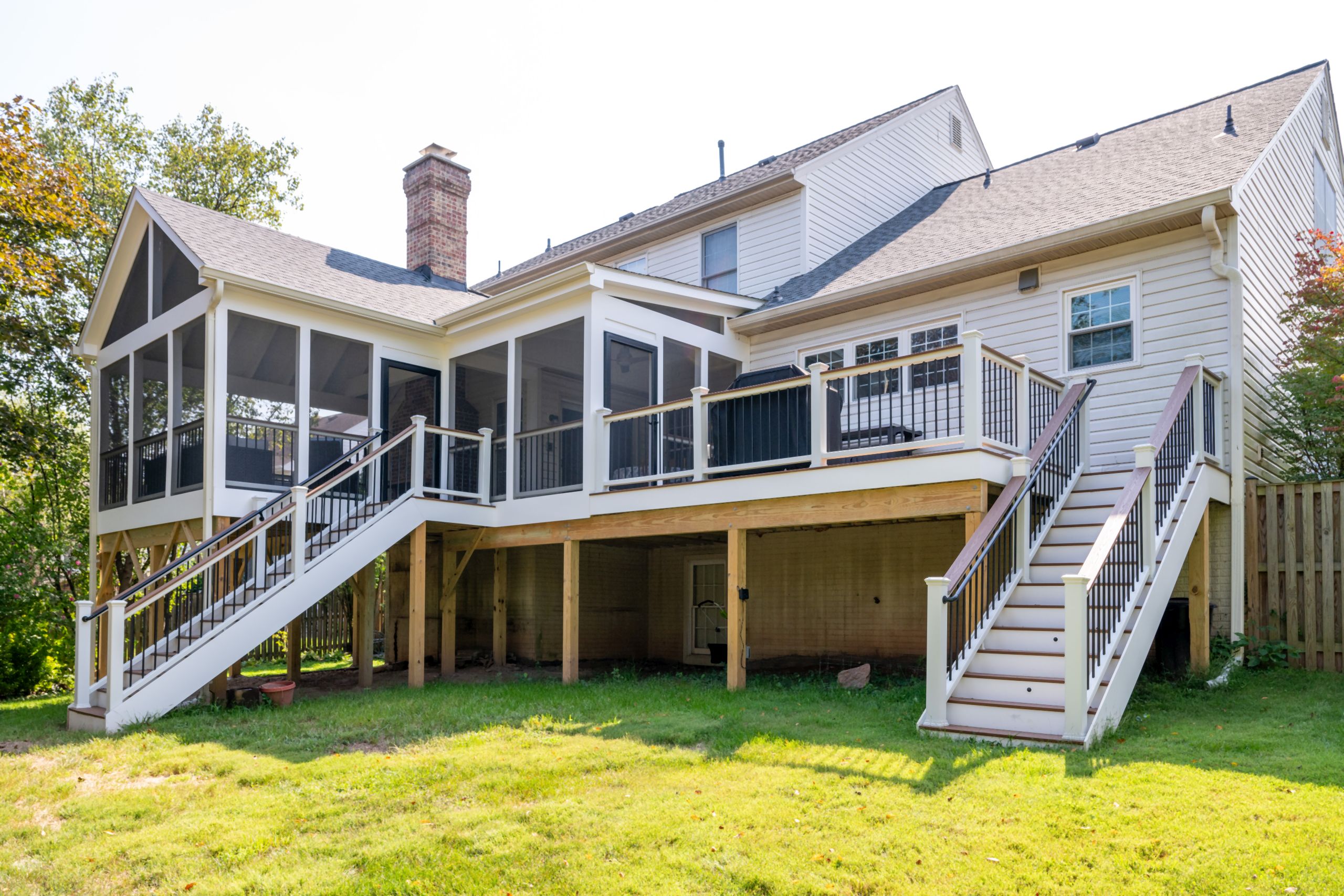 custom deck in Northern VA